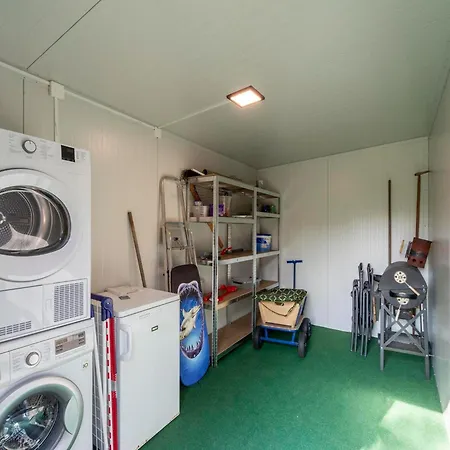 Semesterbostad Near Beaches Groote Keeten