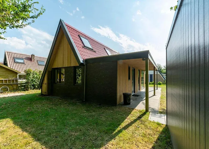 Near Beaches Semesterbostad Groote Keeten