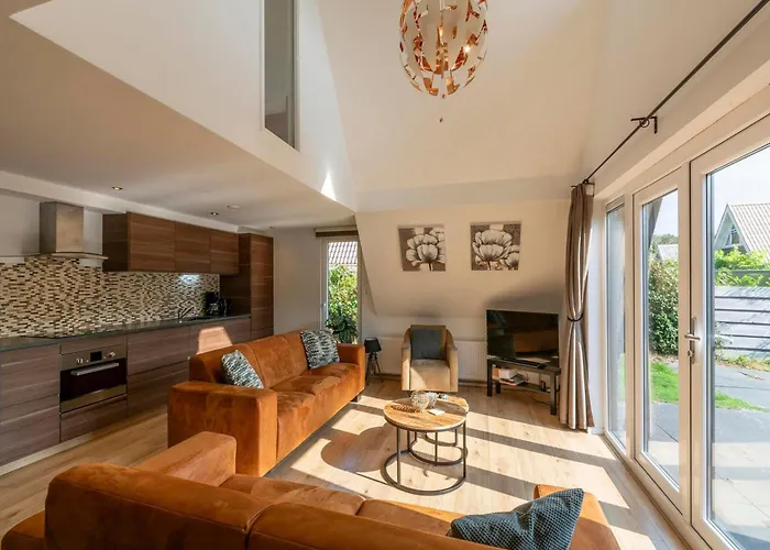 Near Beaches Semesterbostad