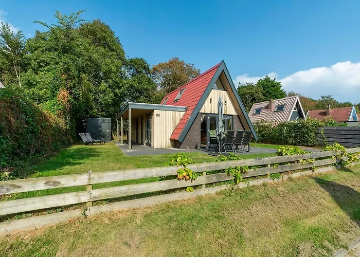 Near Beaches Semesterbostad *